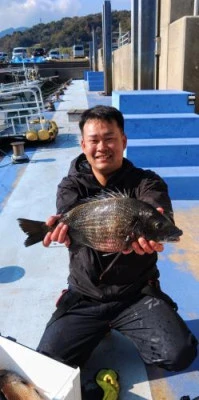 瀬渡し 浜栄丸の2026年2月15日(日)1枚目の写真