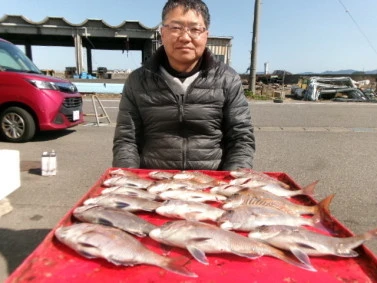 奥村釣船の2026年2月28日(土)2枚目の写真