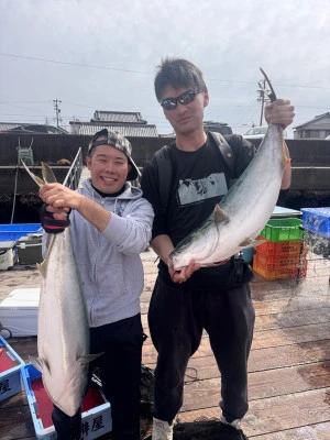 海上釣堀 辨屋の2026年3月2日(月)5枚目の写真