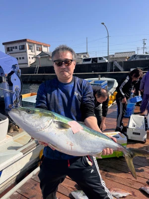 海上釣堀 辨屋の2026年3月1日(日)5枚目の写真