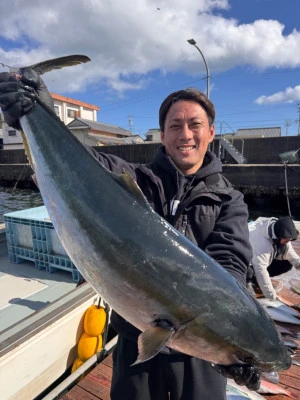 海上釣堀 辨屋の2026年3月4日(水)3枚目の写真