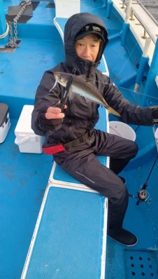 渡辺釣船店の2026年3月14日(土)4枚目の写真