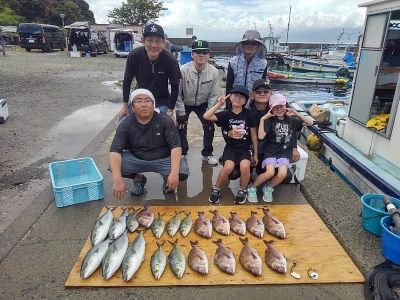 海上つり堀まるやの2026年8月7日(金)1枚目の写真