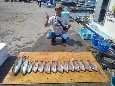 海上つり堀まるやの2026年8月9日(日)1枚目の写真