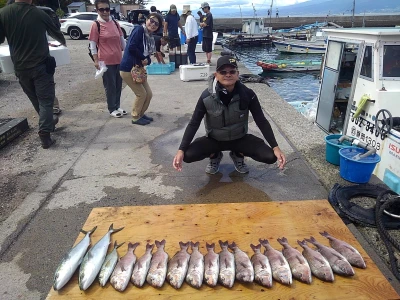 海上つり堀まるやの2026年8月14日(金)1枚目の写真