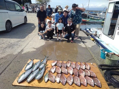 海上つり堀まるやの2026年8月22日(土)1枚目の写真