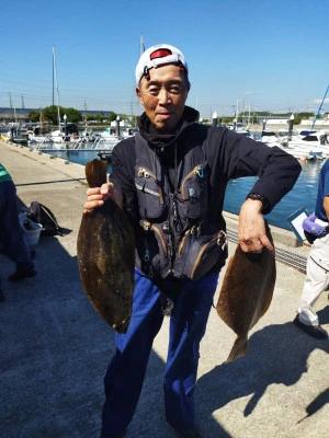 日の出渡船の2026年10月9日(金)1枚目の写真