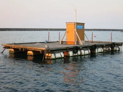 輪島崎釣イカダ組合