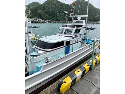 釣り船　由乃丸