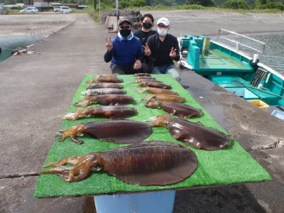 釣り船 久勝丸の2021年5月26日(水)4枚目の写真