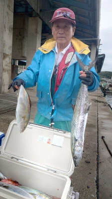 釣り船 秀進丸の2023年10月8日(日)3枚目の写真