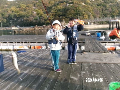 由良海つり公園&釣堀ランドの2024年4月6日(土)4枚目の写真